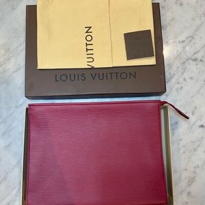 Louis Vuitton clutch pouch 26 toiletry